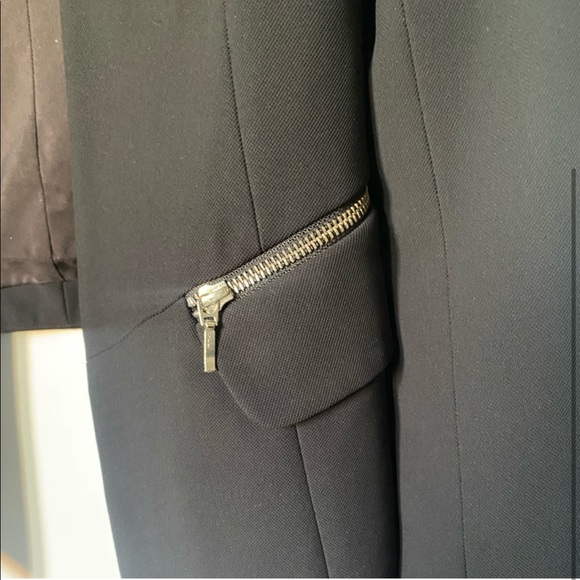 Black jacket with zipper detail - TROUVE - Picture 2 of 3